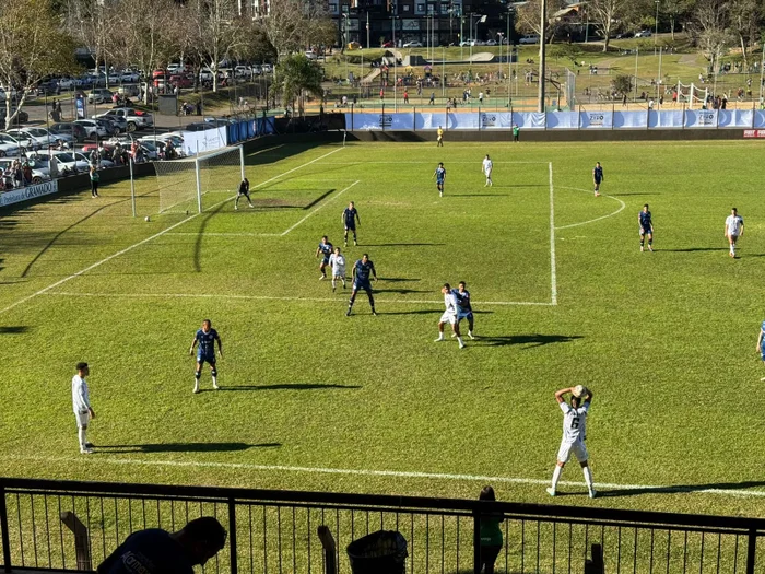 Gramadense e Veranópolis empatam em duelo serrano e VEC garante vaga nas Quartas