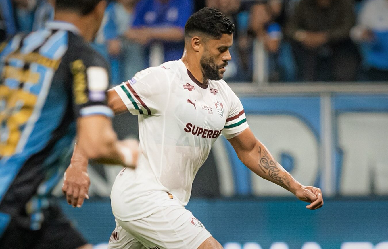 Estreante Diego Caito salva o Grêmio no fim contra o Fluminense e time sobe uma posição, mas segue perto do Z-4