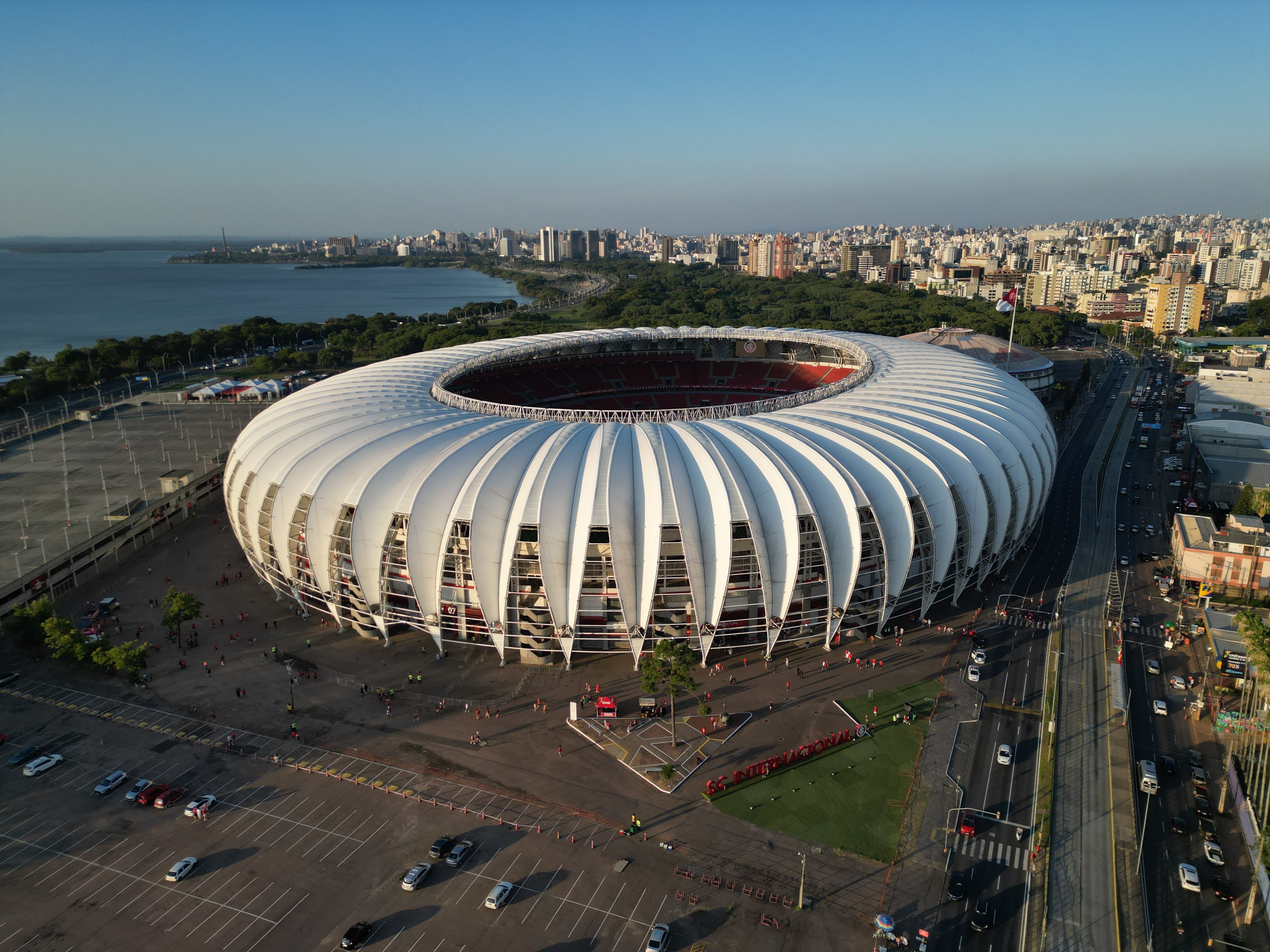Beira-Rio se enche de expectativa: a véspera-relâmpago do Gre-Nal 453 pelas quartas da Copa do Brasil