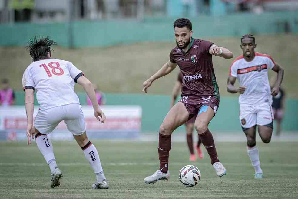 Brasil-Pel tropeça diante do Blumenau e perde invencibilidade na Série D