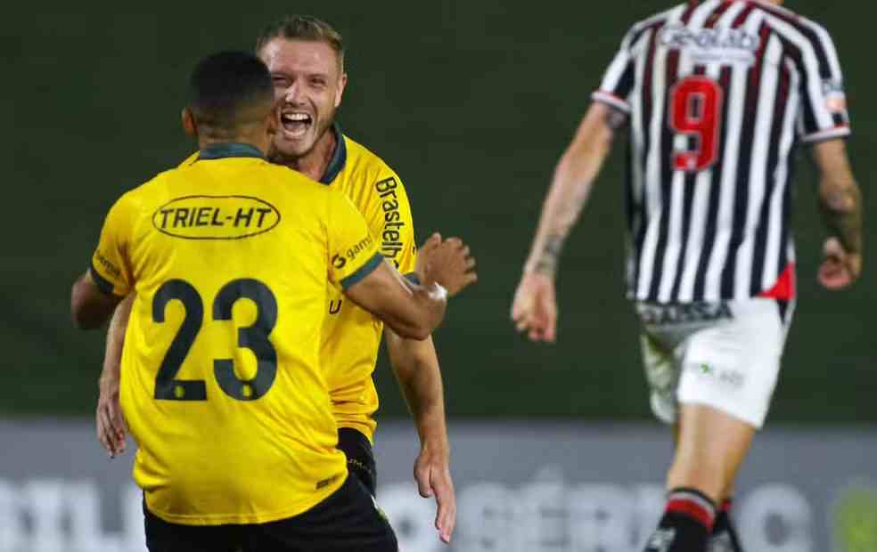 Ypiranga supera o Anápolis e emenda segunda vitória na Série C