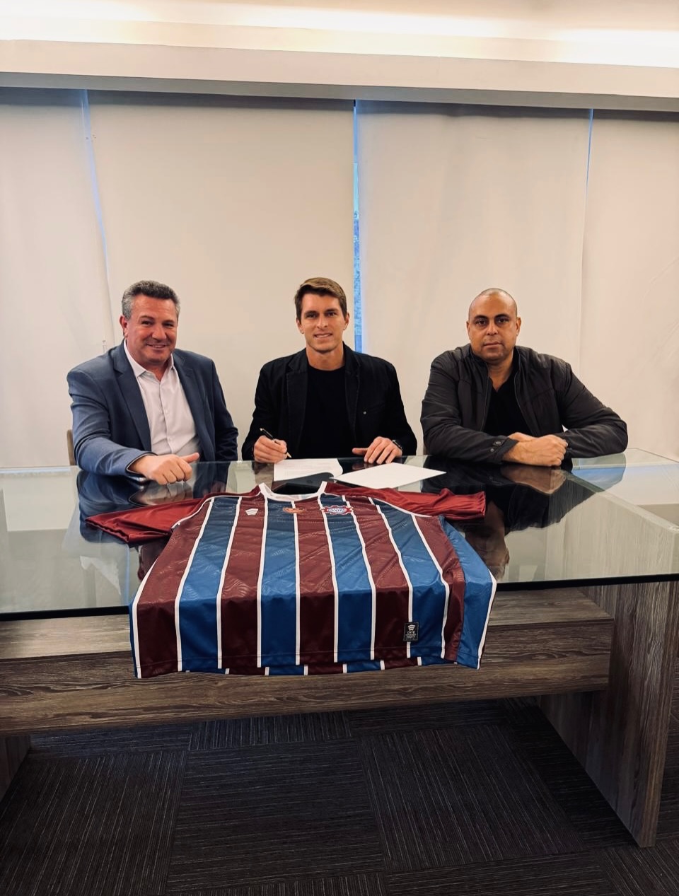 De volta ao Centenário: Thiago Gomes é o novo técnico do Caxias para 2027
