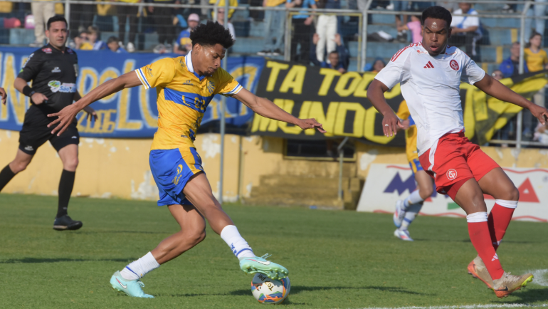 Pelotas atropela Inter com goleada de 5 a 0 e assume a liderança isolada da Copa FGF