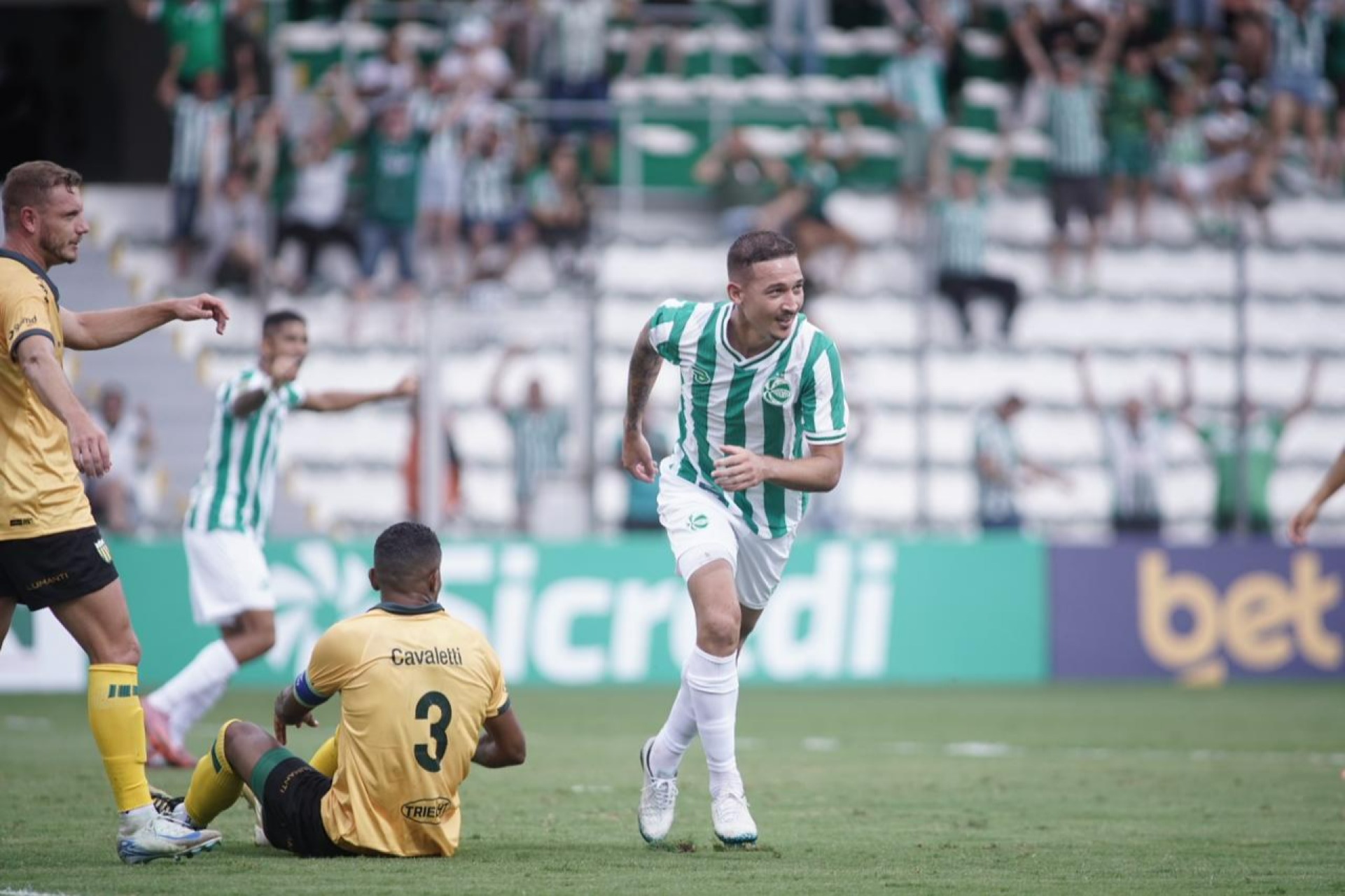 Juventude domina as ações, mas esbarra na defesa do Ypiranga em estreia do Gauchão 