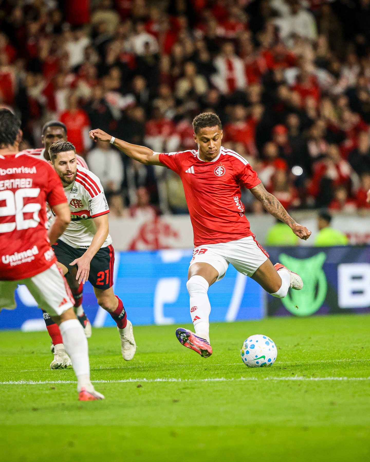 Inter empata com o Flamengo no Beira-Rio e chega a cinco jogos sem vencer