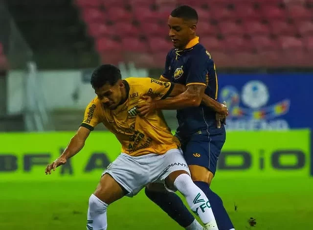 Ypiranga segura empate fora de casa com retrô e mantém G-8 na série C