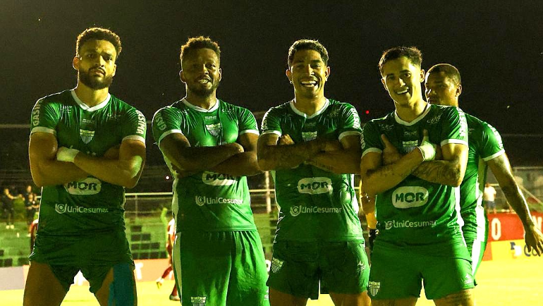 Avenida supera o Guarany nos Eucaliptos e se isola na liderança