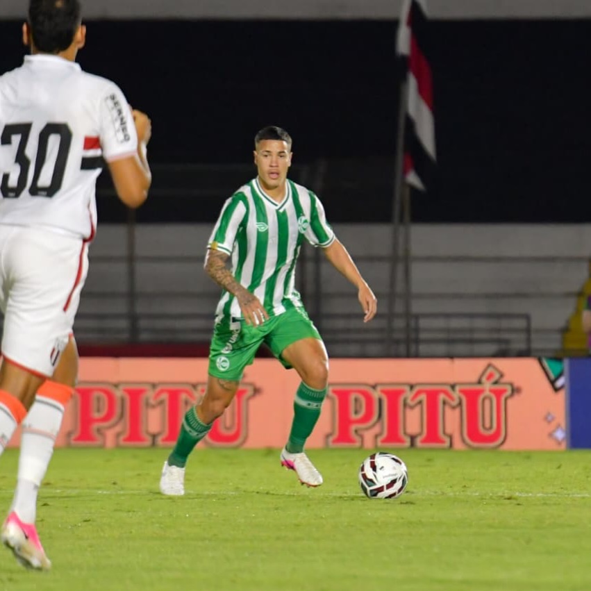 Juventude perde a invencibilidade e leva 4 a 2 do Botafogo-SP em jogo de seis gols